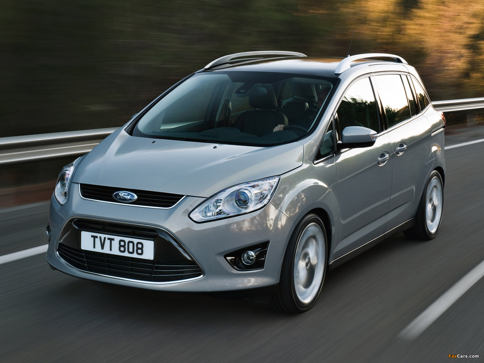 Ford Grand C-MAX 2010 wallpapers (1600 x 1200)