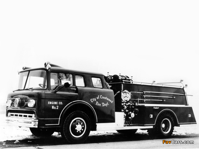 Ford C-Series by Central Fire Truck Corporation 1958–60 photos (640 x 480)