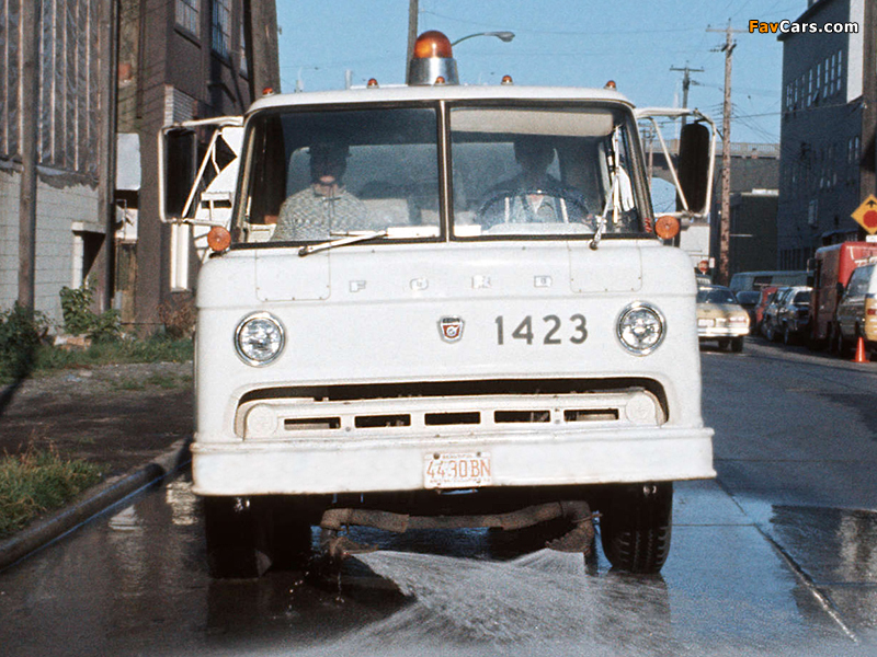 Images of Ford C-600 Sweeper 1957 (800 x 600)