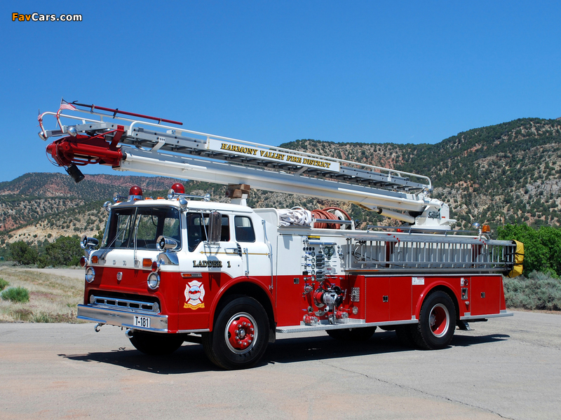 Pictures of Ford -8000 Firetruck (800 x 600)