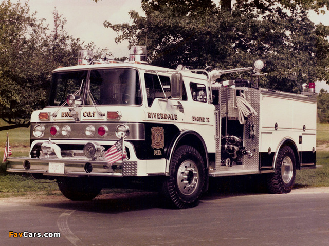Pictures of Ford -8000 Firetruck (640 x 480)