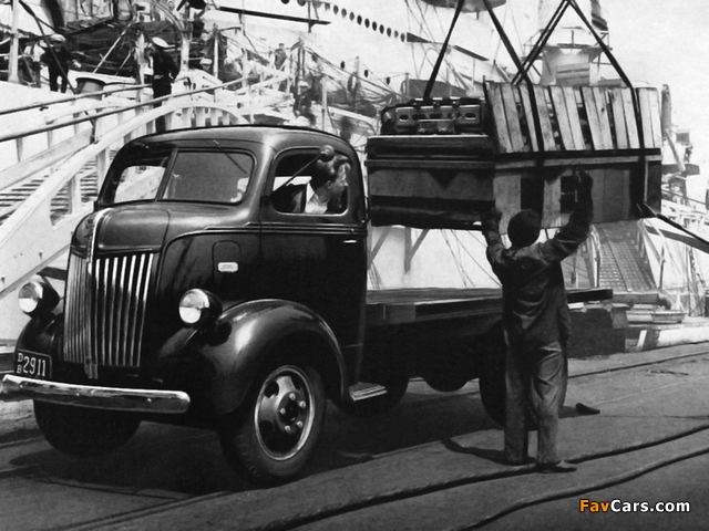 Pictures of Ford COE 1941–42 (640 x 480)
