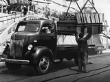 Pictures of Ford COE 1941–42
