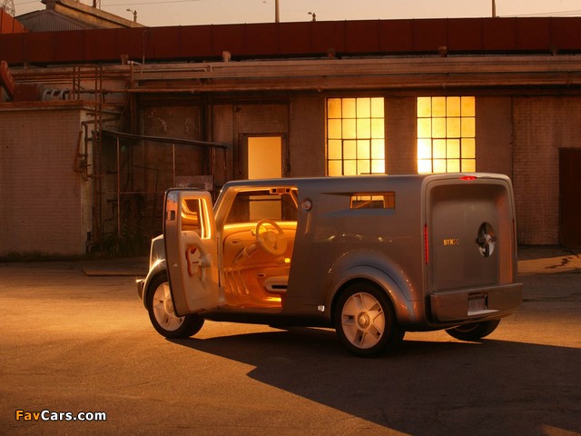 Ford SYNus Concept 2005 pictures (640 x 480)