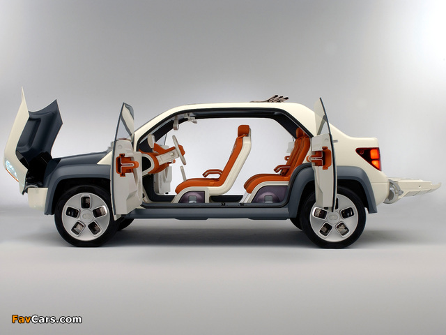 Ford Model U Concept 2003 wallpapers (640 x 480)