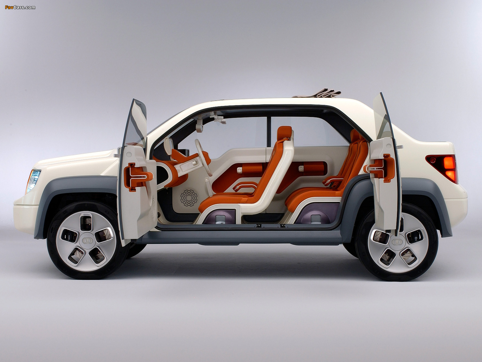 Ford Model U Concept 2003 wallpapers (1600 x 1200)