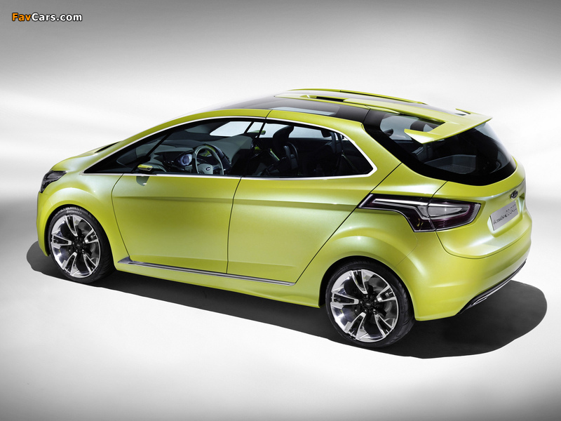 Ford Iosis Max Concept 2009 wallpapers (800 x 600)