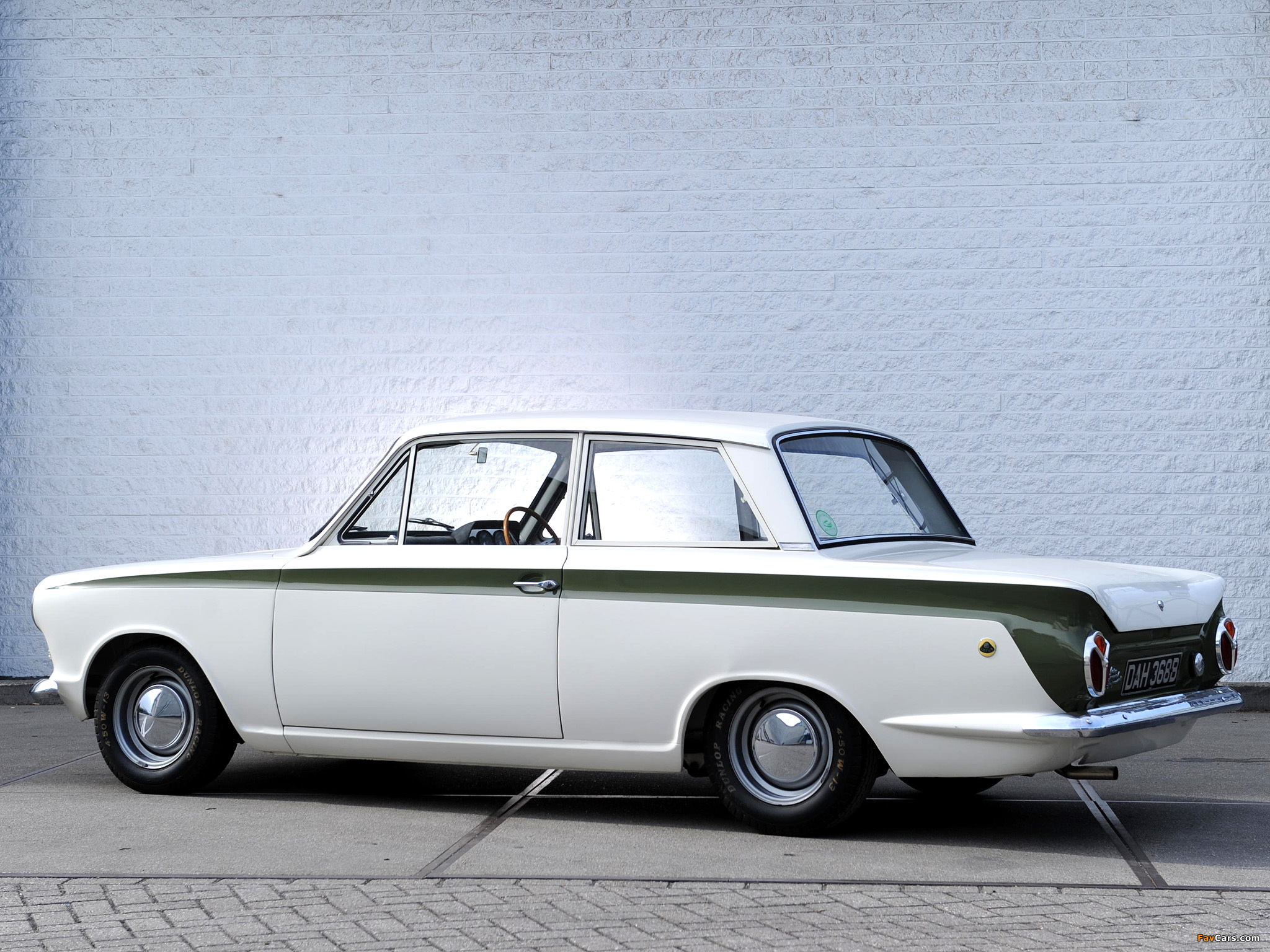 Pictures of Ford Lotus Cortina (MkI) 1963–66 (2048 x 1536)