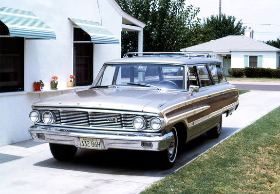 Ford Country Squire 1964 photos