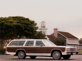 Photos of Ford LTD Country Squire Station Wagon 1986