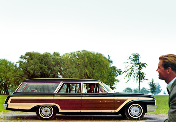 Pictures of Ford Country Squire 9-passenger Station Wagon 1962