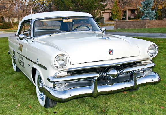Ford Crestline Convertible Indy 500 Pace Car (76B) 1953 pictures