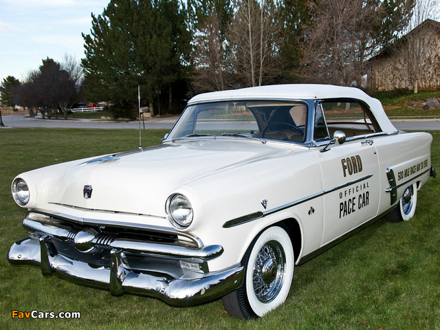 Ford Crestline Convertible Indy 500 Pace Car (76B) 1953 wallpapers (640 x 480)