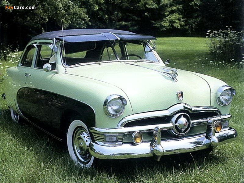 Images of Ford Crestliner Tudor Sedan 1950 (800 x 600)