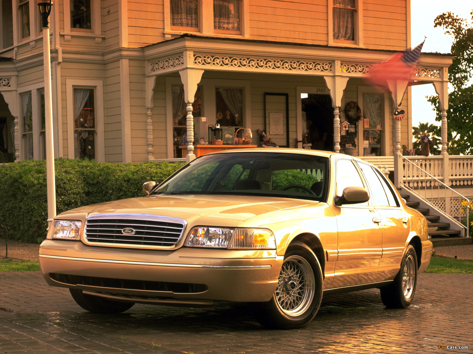 Ford Crown Victoria 1998–2011 images (1600 x 1200)