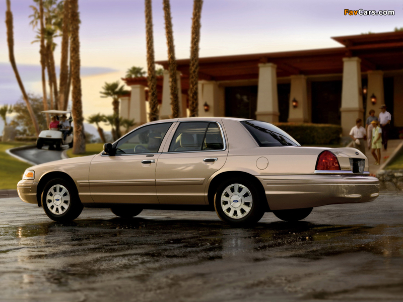 Ford Crown Victoria 1998–2011 photos (800 x 600)