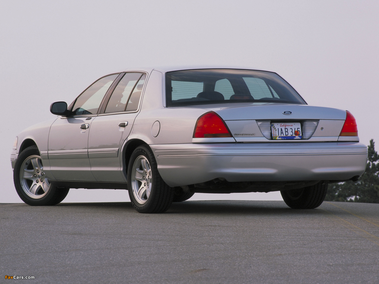 Ford Crown Victoria 1998–2011 photos (1280 x 960)