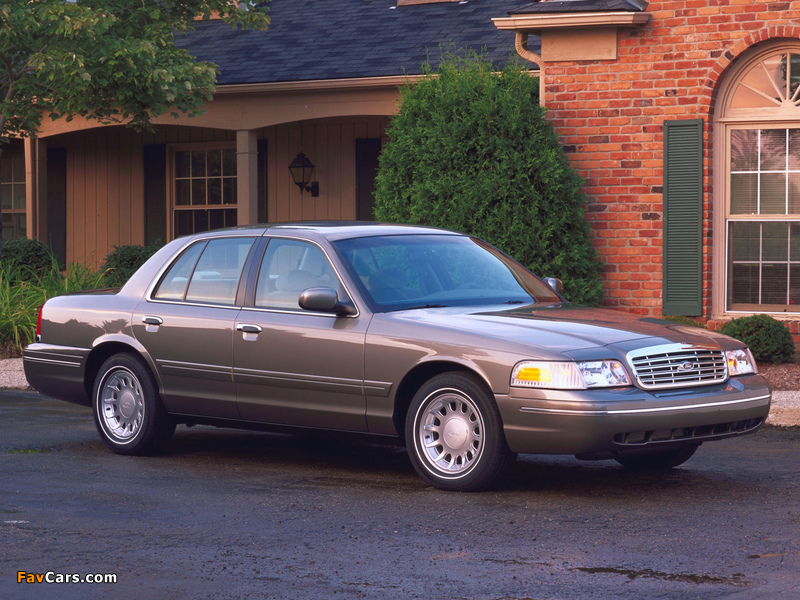 Ford Crown Victoria 1998–2011 photos (800 x 600)