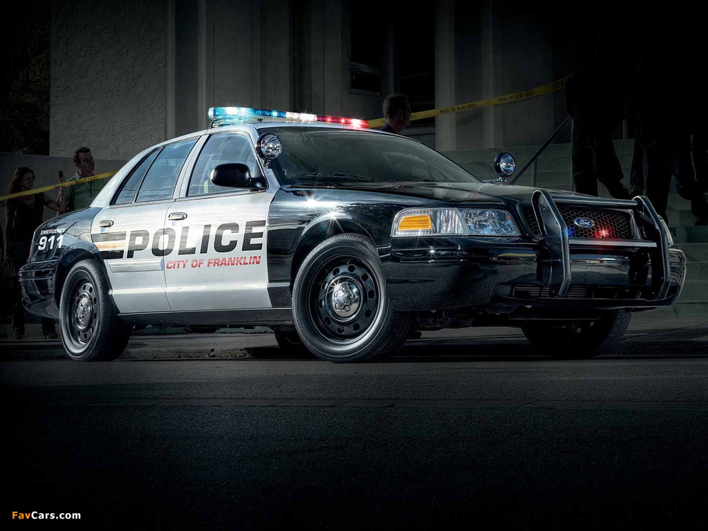 Ford Crown Victoria Police Interceptor 1998–2011 pictures (1024 x 768)