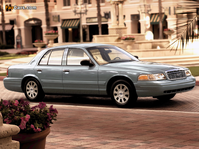 Ford Crown Victoria 1998–2011 wallpapers (640 x 480)