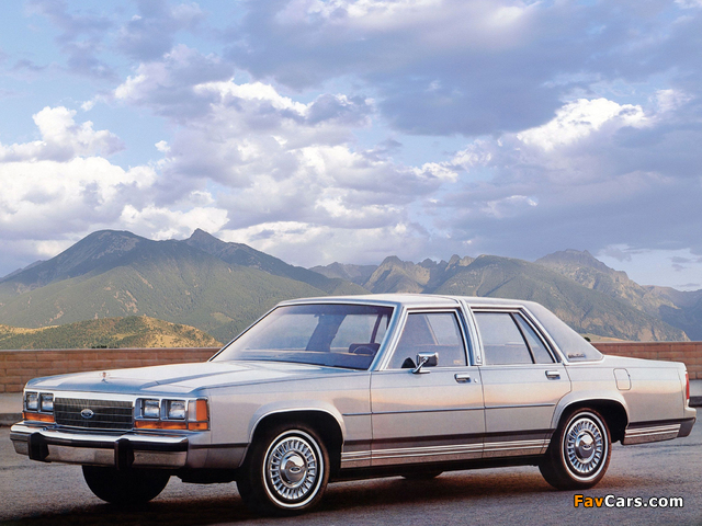 Images of Ford LTD Crown Victoria 1988–91 (640 x 480)