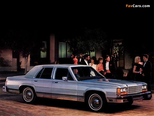 Pictures of Ford LTD Crown Victoria 1983–87 (640 x 480)