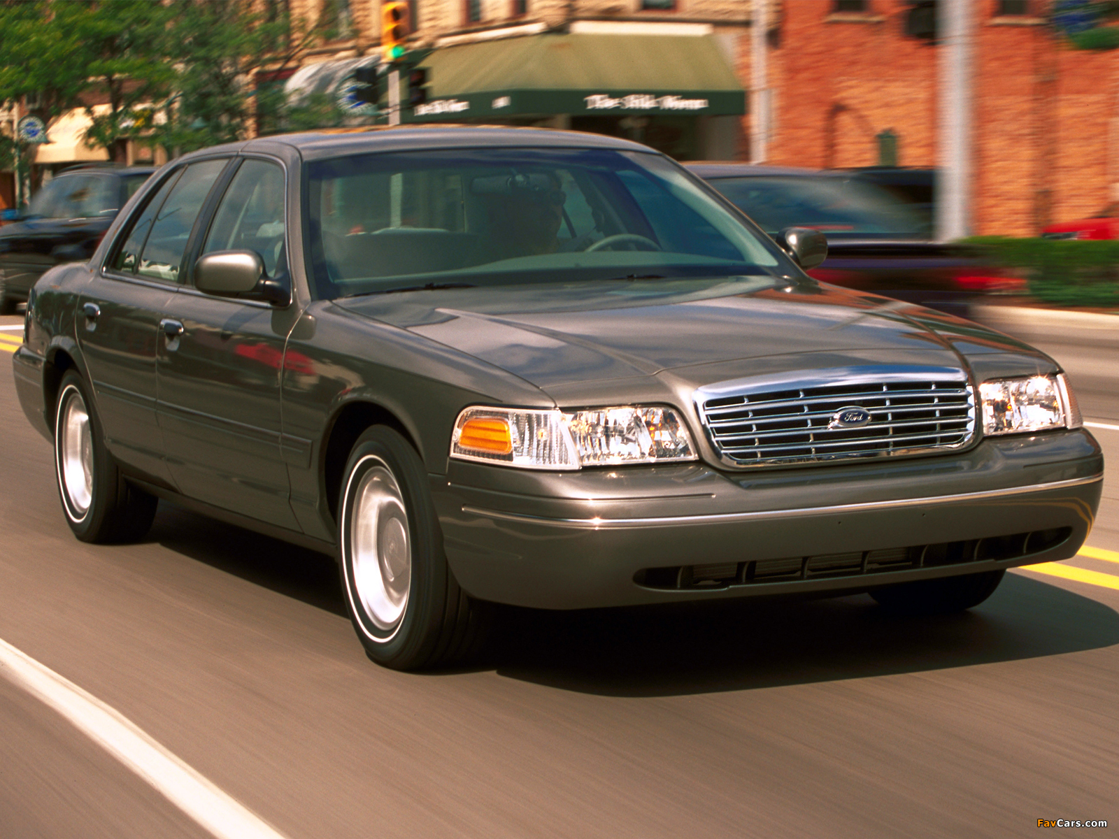 Pictures of Ford Crown Victoria 1998–2011 (1600 x 1200)