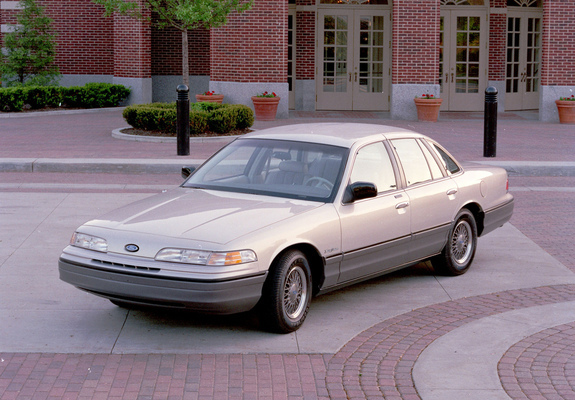 Ford Crown Victoria 1992 wallpapers