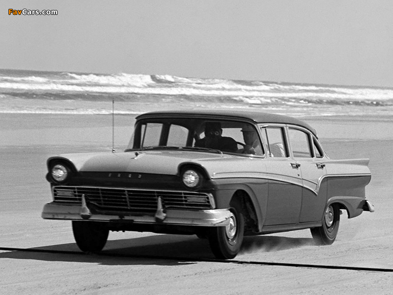 Ford Custom Tudor Sedan 312 Thunderbird Special 1957 images (800 x 600)