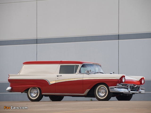 Ford Custom 300 Sedan Delivery 1957 pictures (640 x 480)