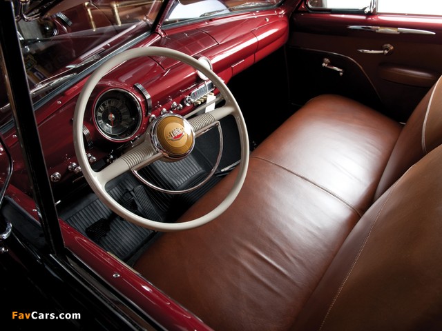 Photos of Ford Custom Convertible Coupe (76) 1949 (640 x 480)