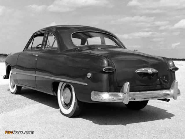 Pictures of Ford Custom Club Coupe (72B) 1949 (640 x 480)