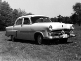 Ford Customline Fordor Sedan (73B) 1952 pictures