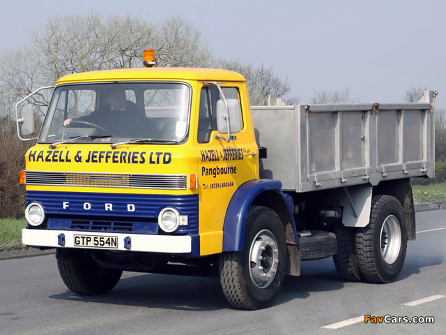 Ford D-Series Tipper 1965–76 wallpapers (640 x 480)
