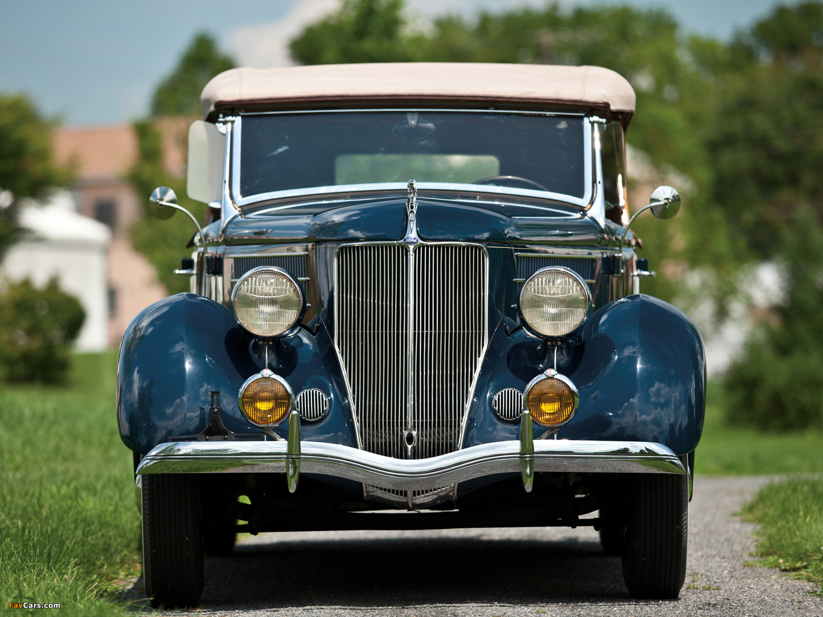 Ford V8 Deluxe Phaeton (68-750) 1936 images (1600 x 1200)