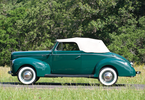 Ford V8 Deluxe Convertible Coupe 1940 images