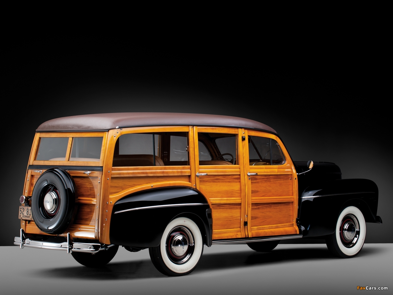 Ford V8 Super Deluxe Station Wagon (21A-79B) 1942 pictures (1280 x 960)
