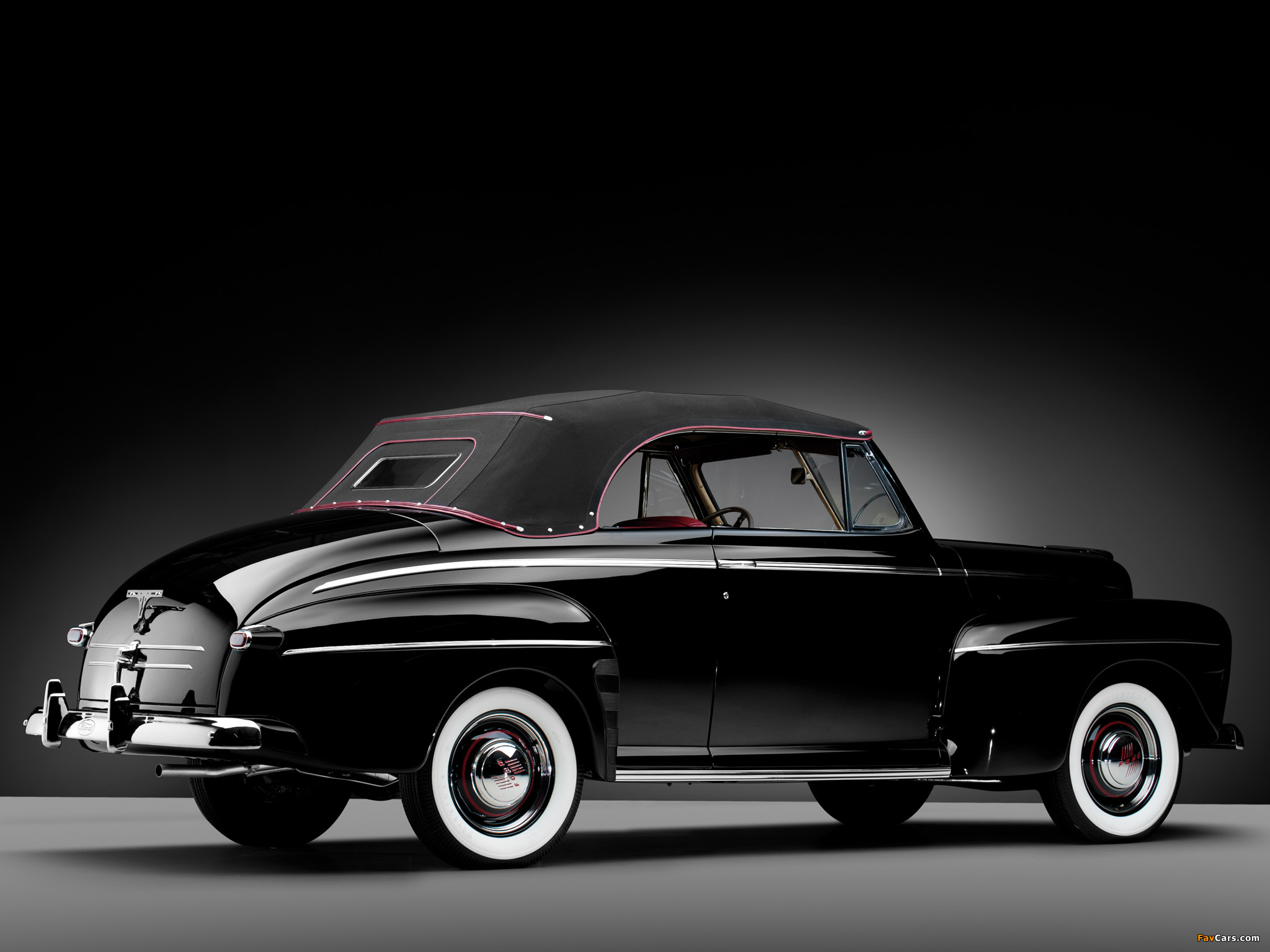 Ford V8 Super Deluxe Convertible Coupe 1946 pictures (2048 x 1536)