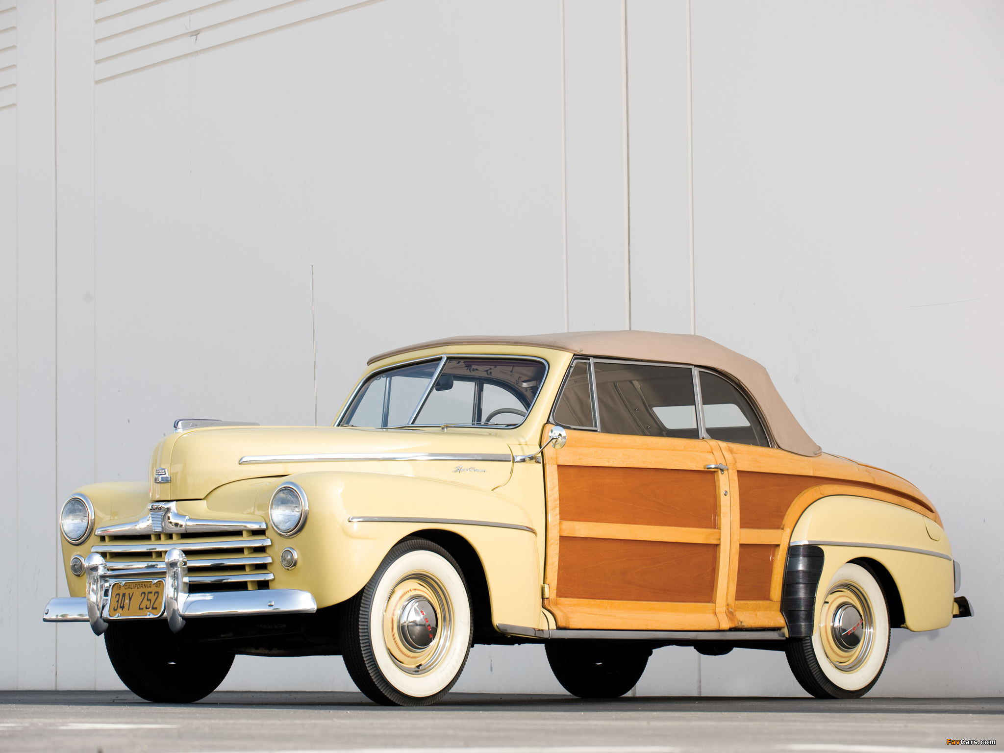 Ford Super Deluxe Sportsman Convertible 1947–48 images (2048 x 1536)