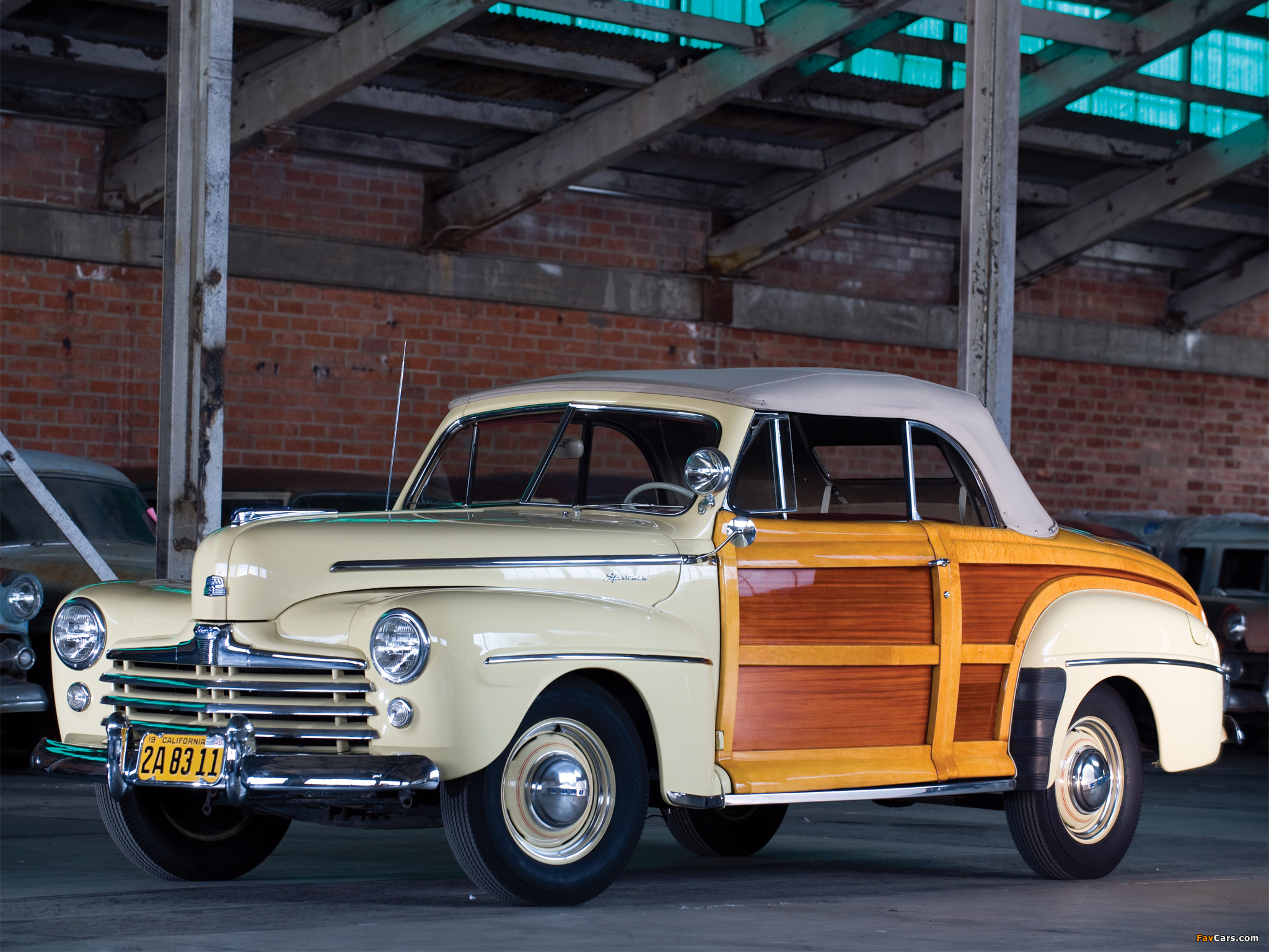 Ford Super Deluxe Sportsman Convertible 1947–48 photos (2048 x 1536)