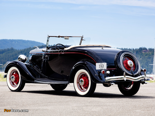 Images of Ford V8 Deluxe Roadster (40-710) 1934 (640 x 480)