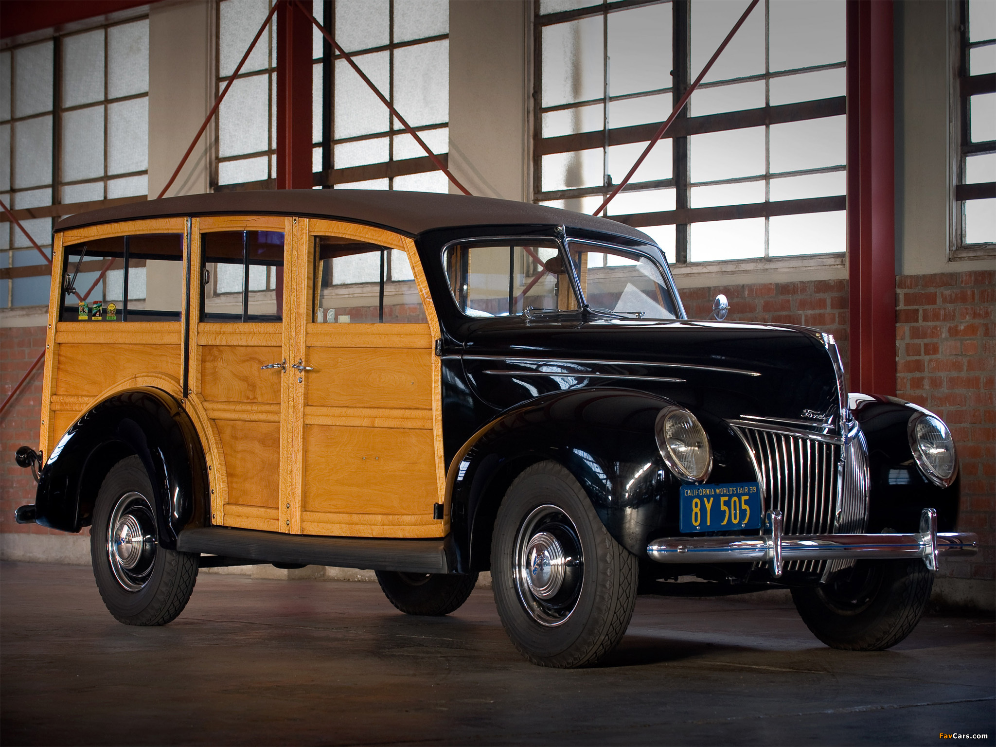 Images of Ford V8 Deluxe Station Wagon (91A-79) 1939 (2048 x 1536)