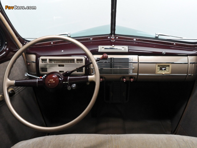 Images of Ford V8 Deluxe 5-window Coupe (01A-77B) 1940 (640 x 480)
