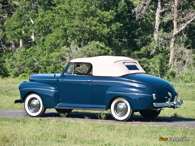 Images of Ford V8 Super Deluxe Convertible Coupe (11A-76) 1941 (640 x 480)