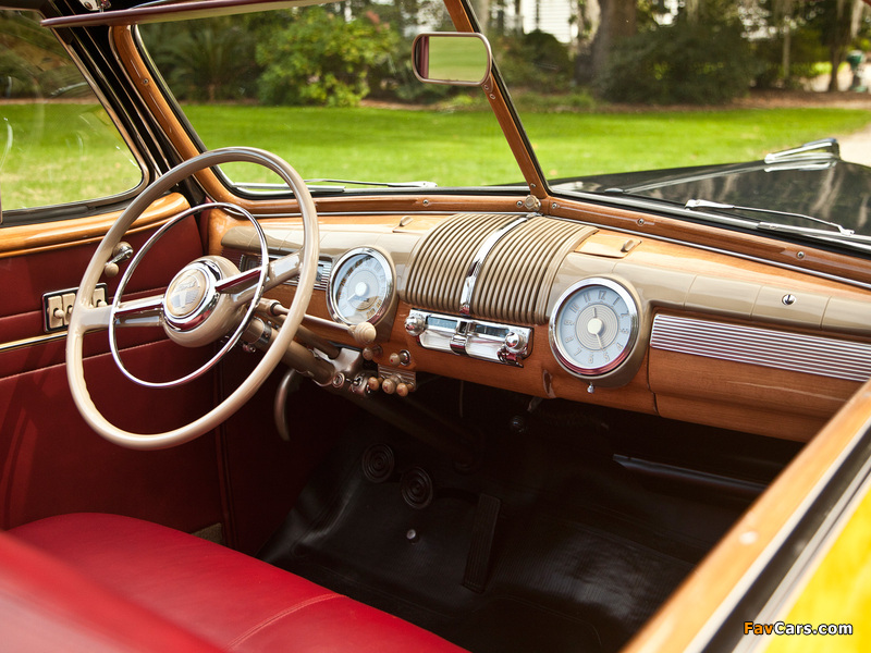 Images of Ford Super Deluxe Sportsman Convertible 1947–48 (800 x 600)