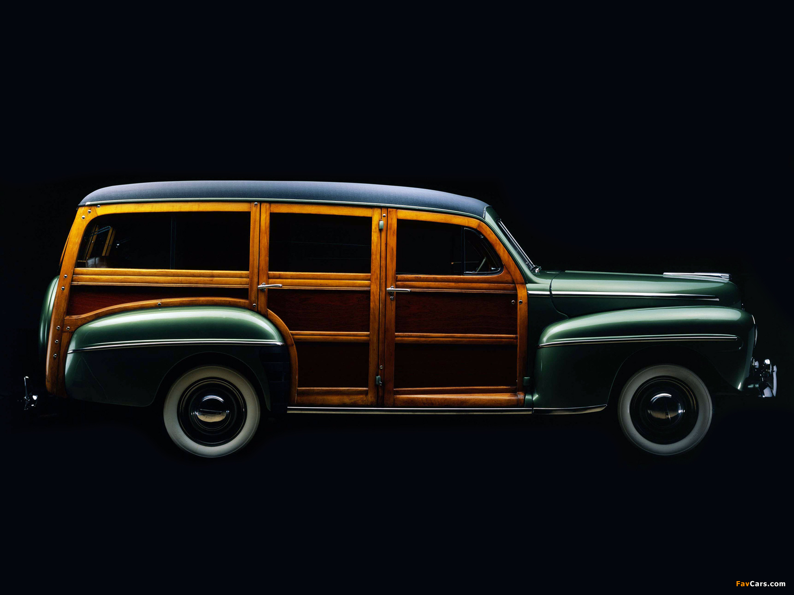 Images of Ford V8 Super Deluxe Station Wagon (89A-79B) 1948 (1600 x 1200)