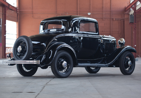 Photos of Ford V8 Deluxe Coupe (18-520) 1932