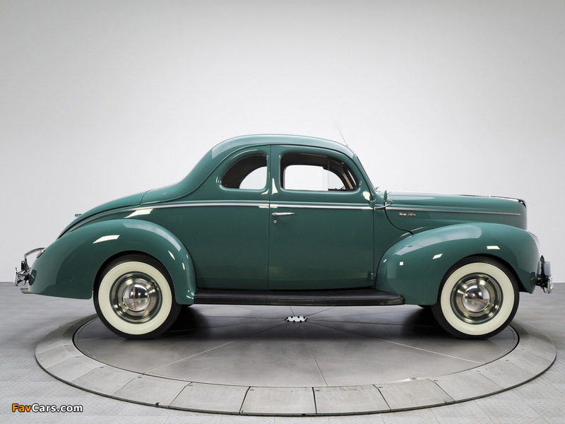 Photos of Ford V8 Deluxe 5-window Coupe (01A-77B) 1940 (800 x 600)