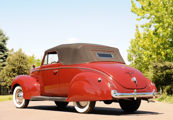 Photos of Ford V8 Deluxe Convertible Coupe 1940