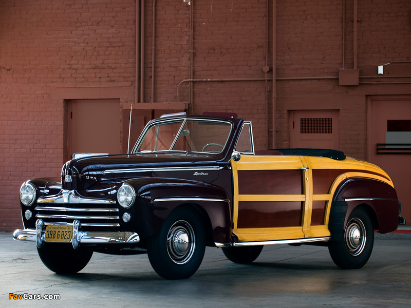 Photos of Ford Super Deluxe Sportsman Convertible 1947–48 (800 x 600)